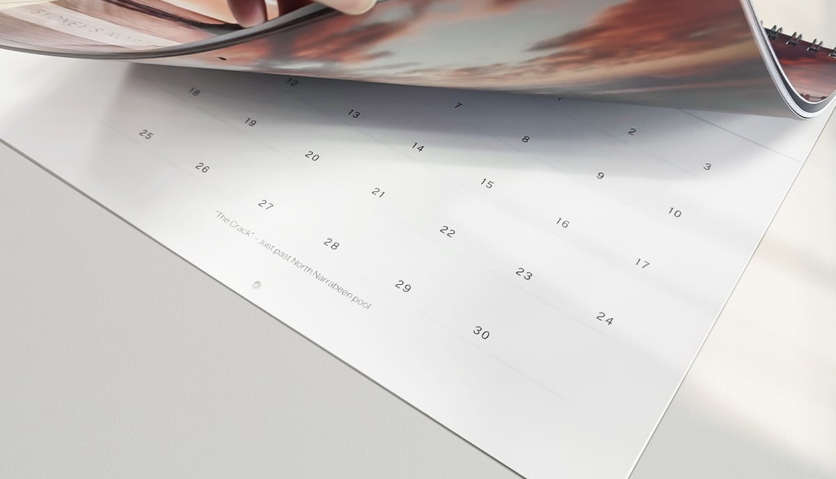 makes a calendar